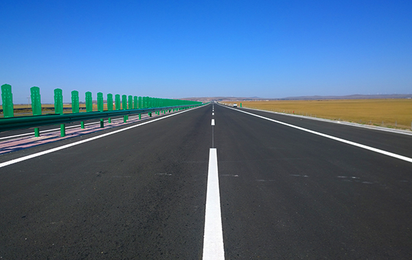 丹東至錫林浩特國(guó)家高速公路